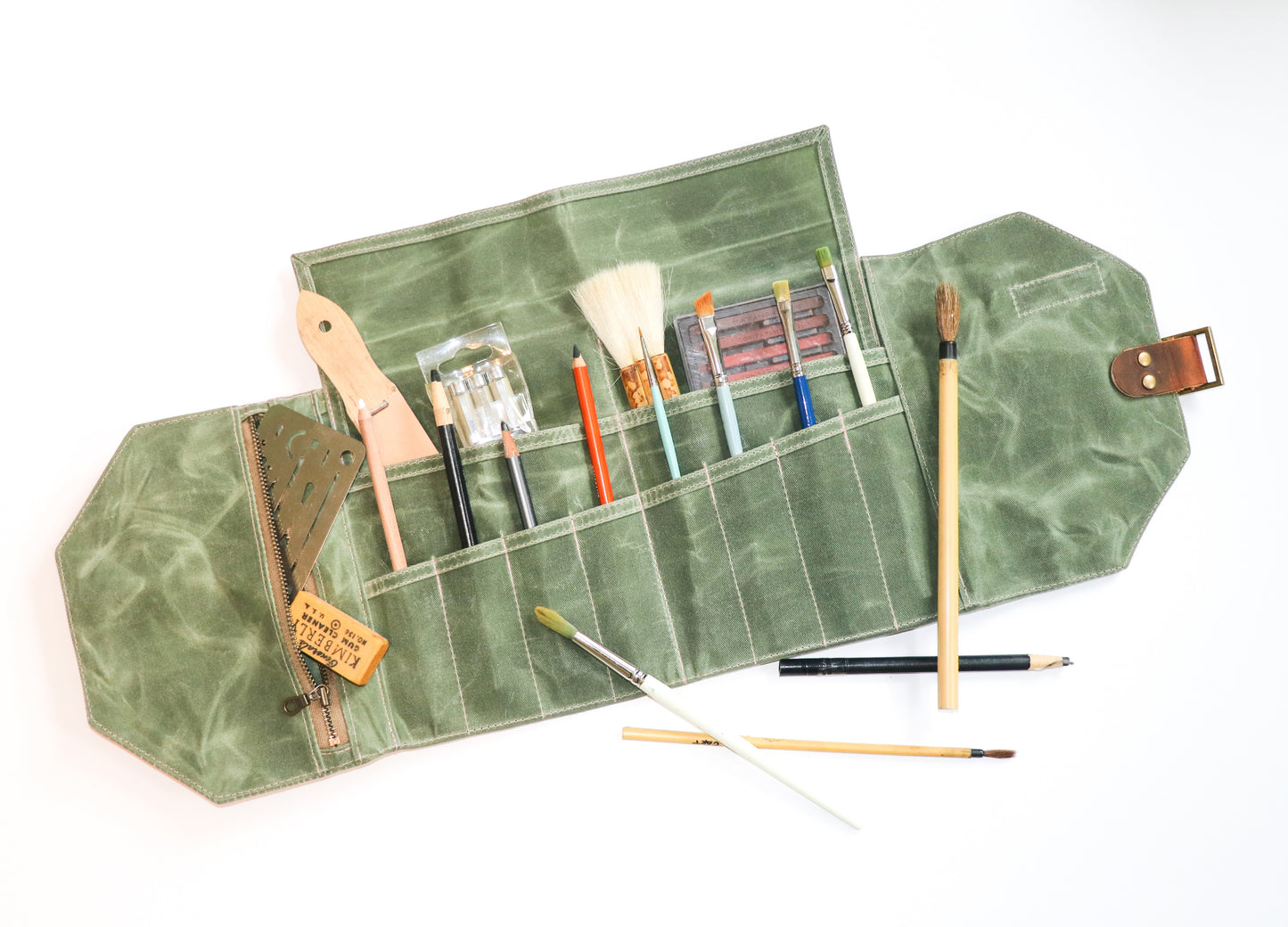 olive artist roll, interior with art supplies