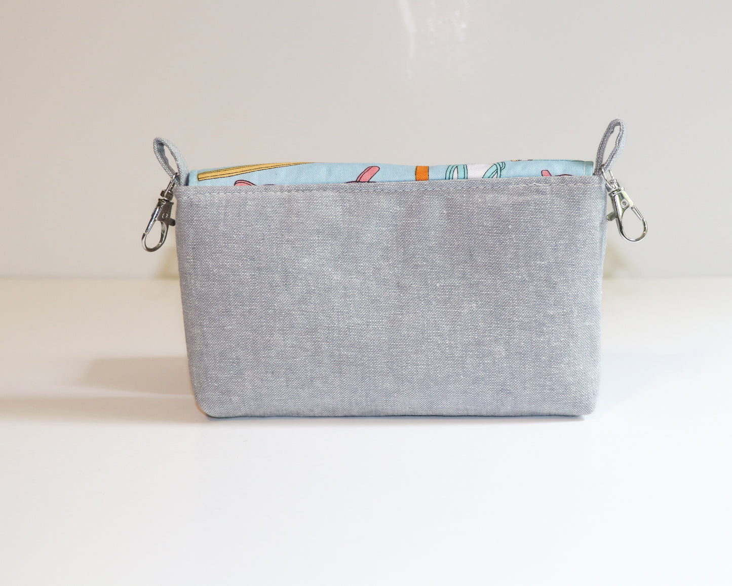 eye glasses belt loop pouch, back view