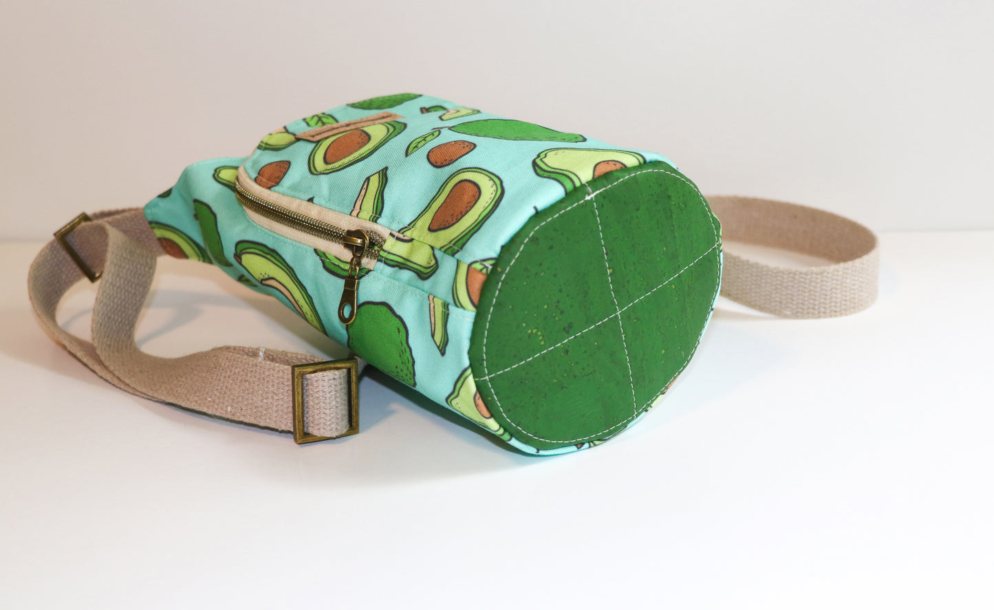 Avocado water bottle sling, bottom view
